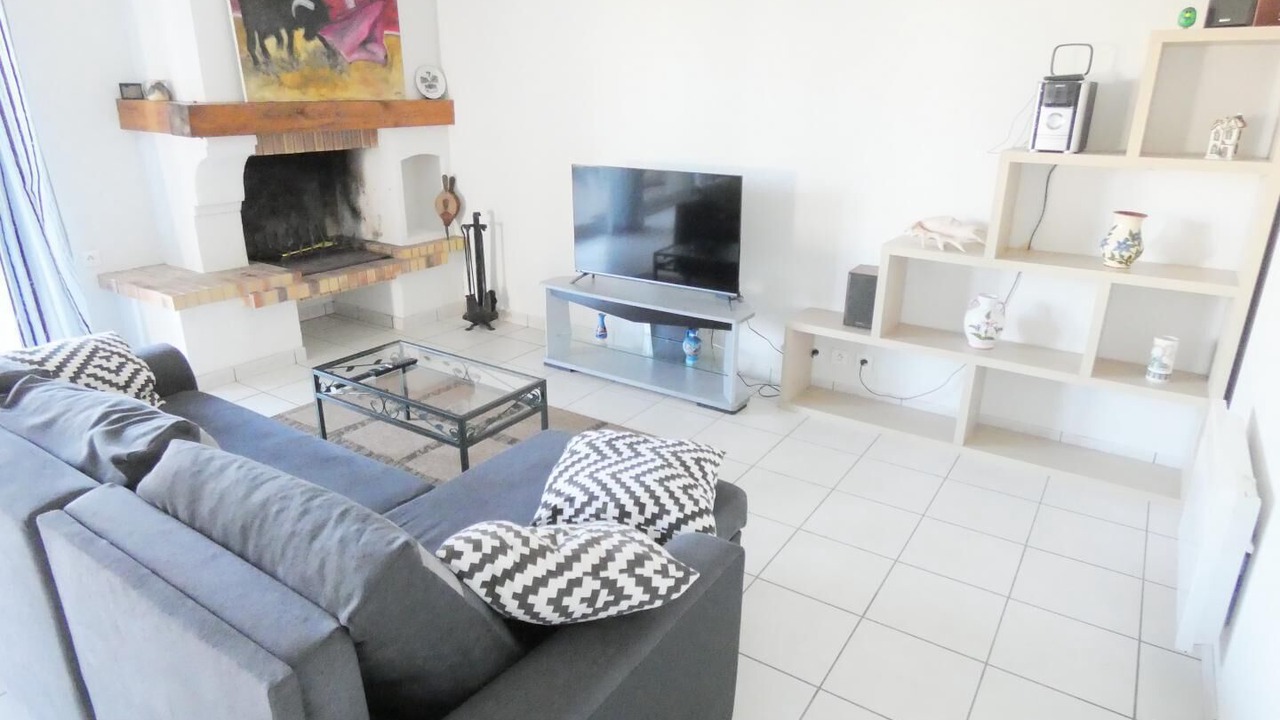 Photo of Livingroom in Herm