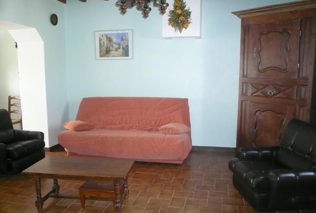 Photo of Livingroom in Monget