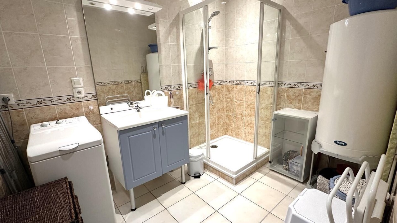 Photo of Bathroom in Saint-Vincent-de-Paul