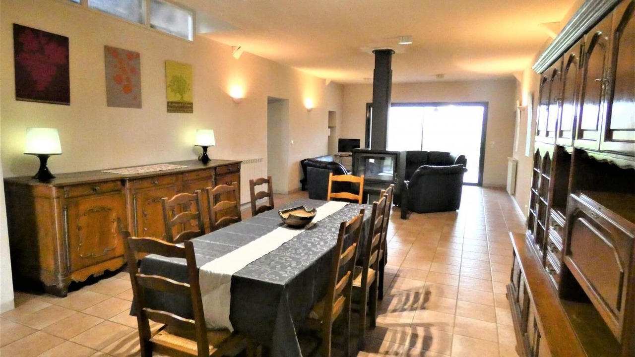 Photo of Others in Orist