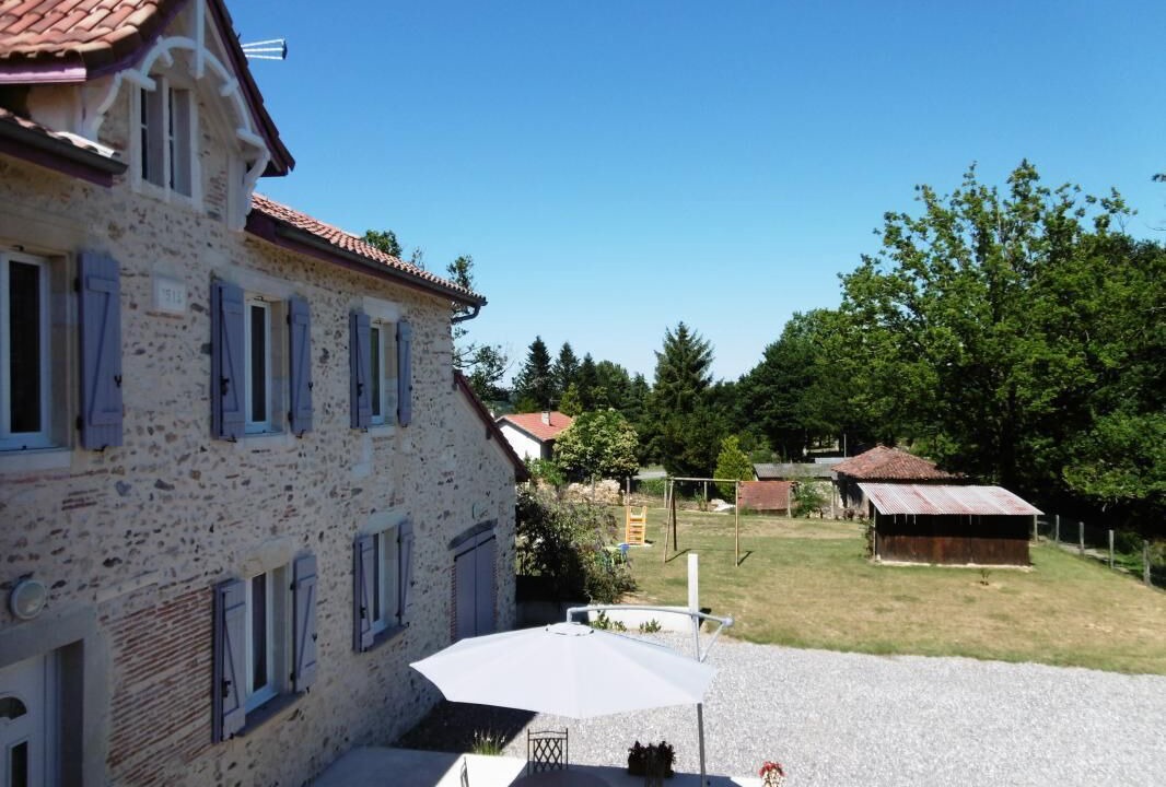 Photo of Outdoor in Montsoue