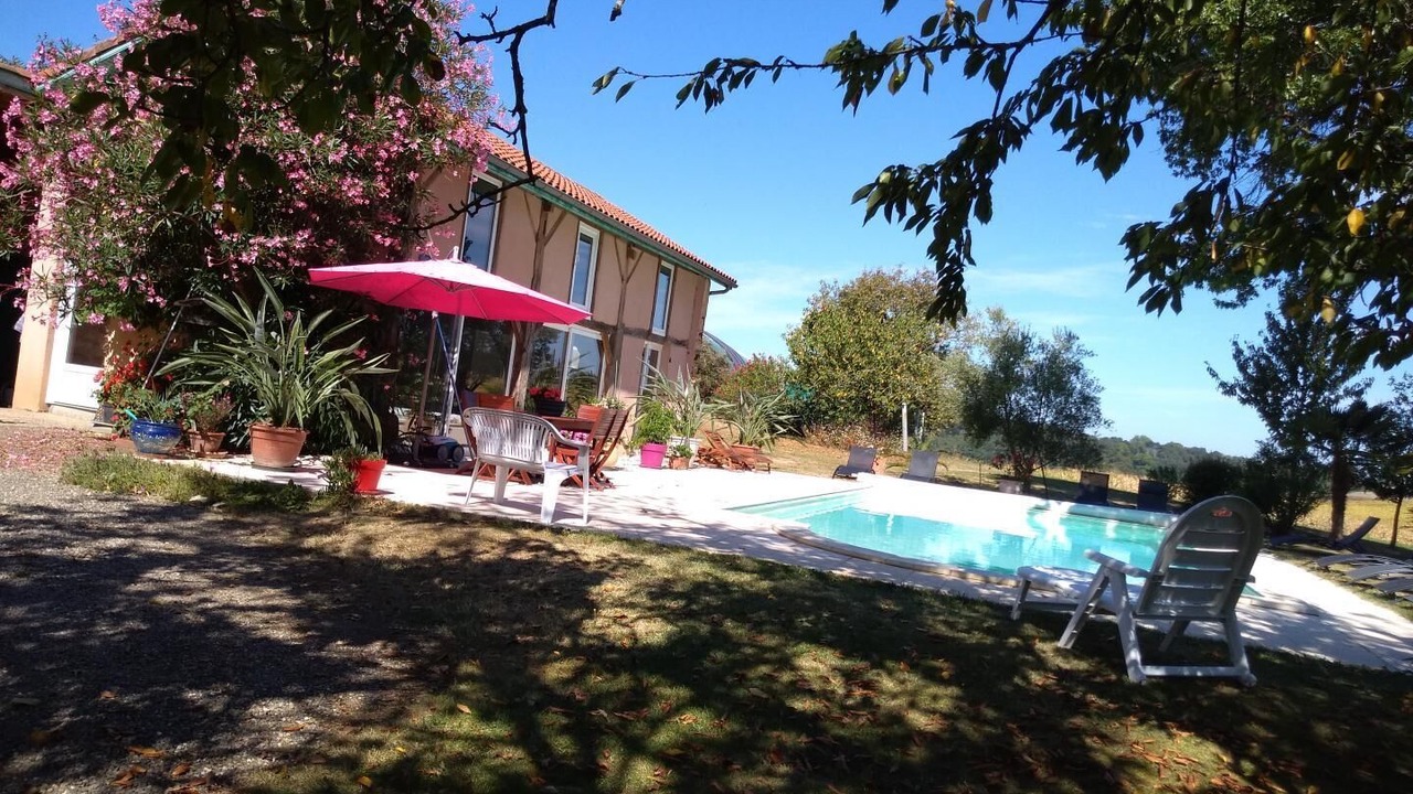 Photo of Outdoor in Montsoue