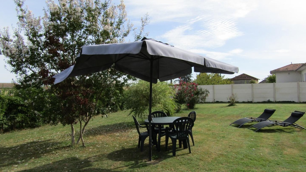 Photo of Outdoor in Onard