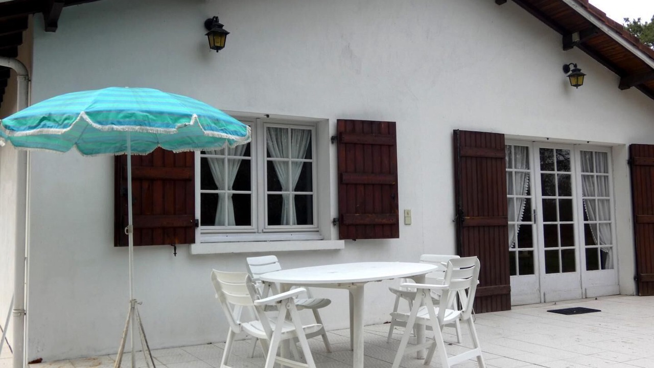 Photo of Outdoor in Bascons