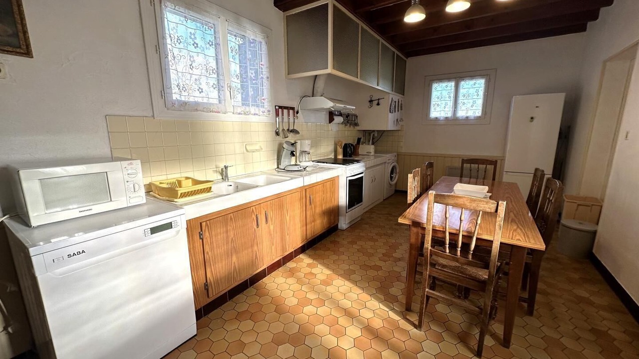 Photo of Kitchen in Monget
