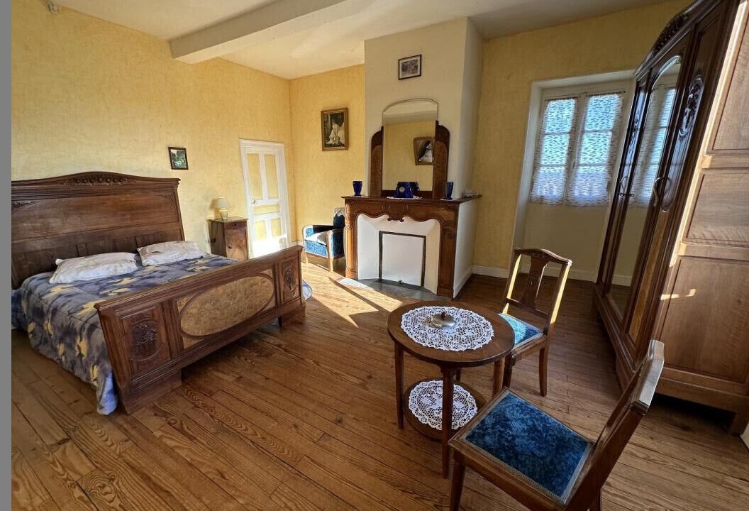 Photo of Bedroom in Monget