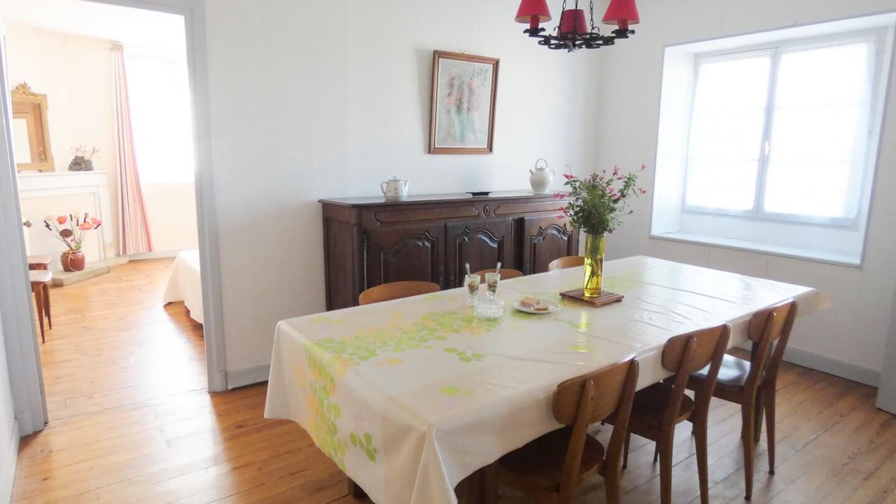 Photo of Others in Ossages