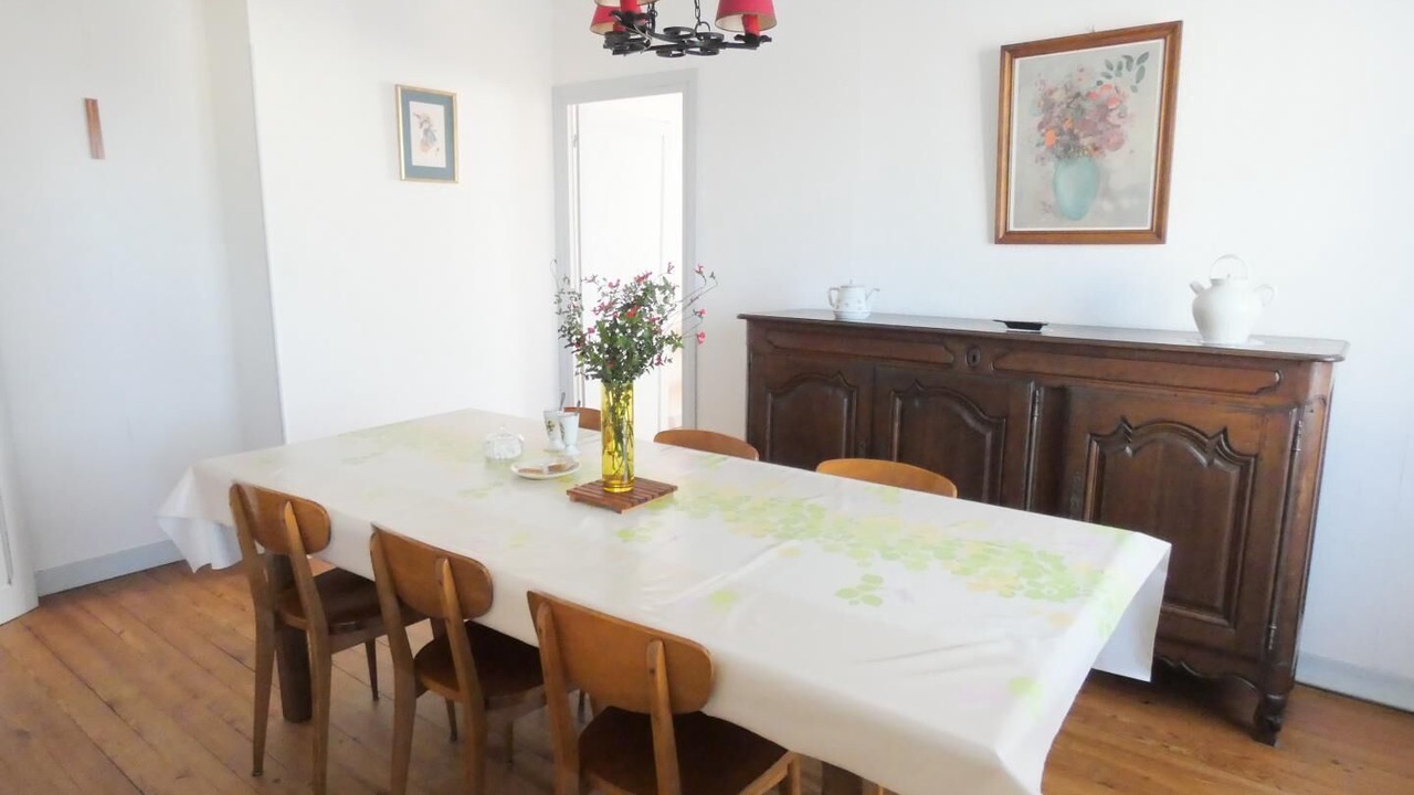 Photo of Others in Ossages