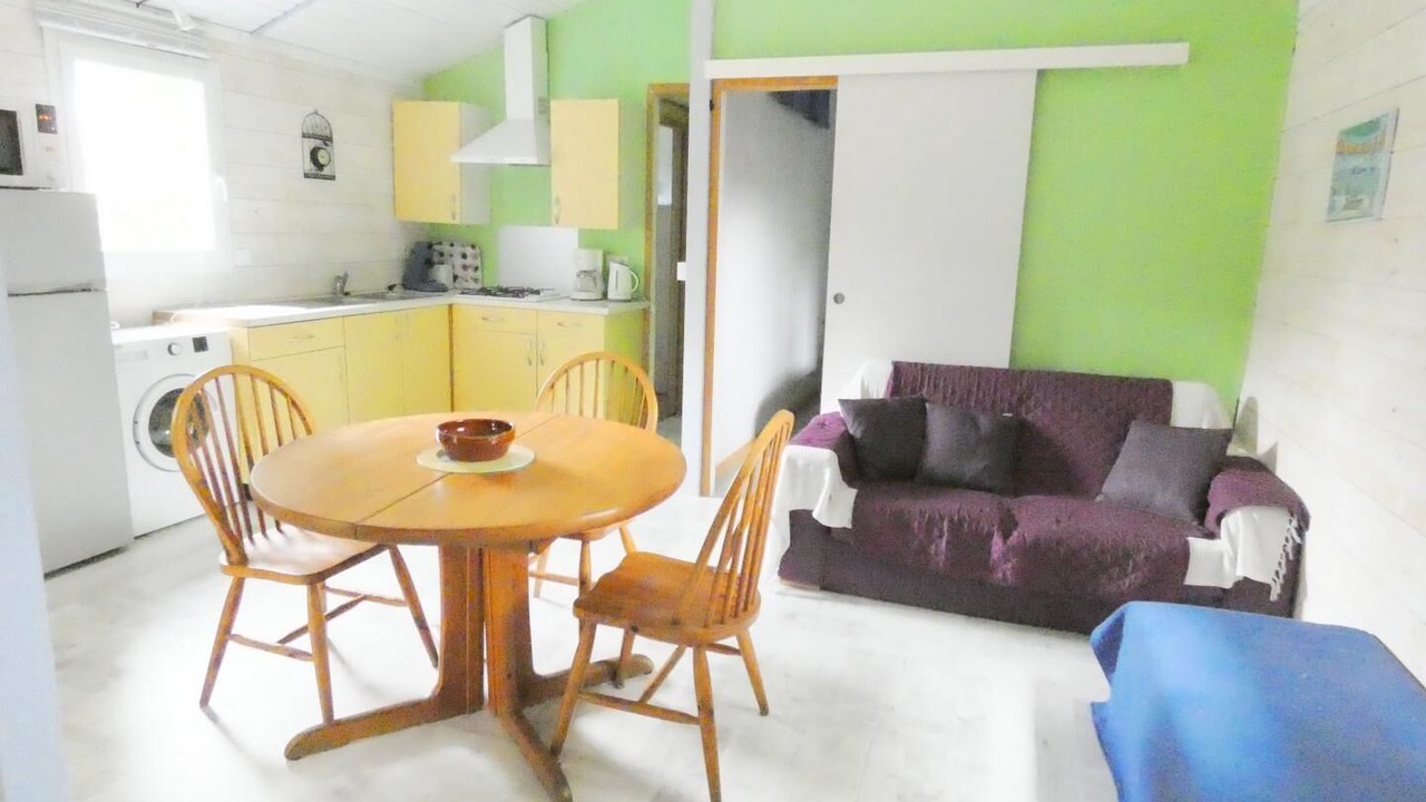 Photo of Others in Taller