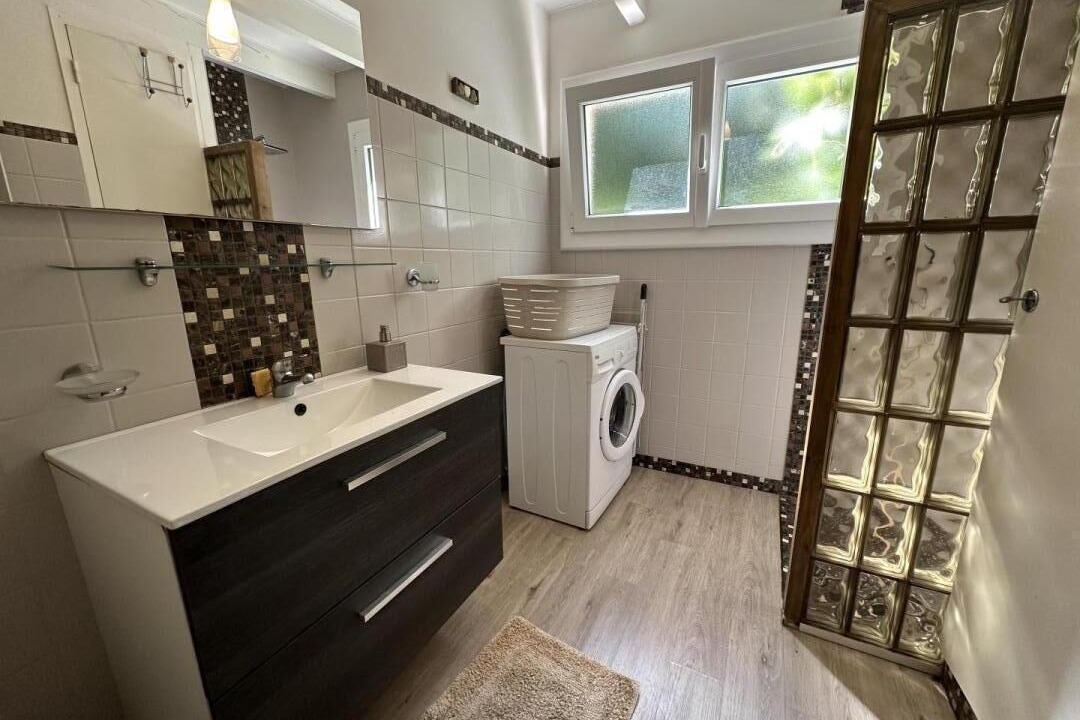 Photo of Bathroom in Gourbera