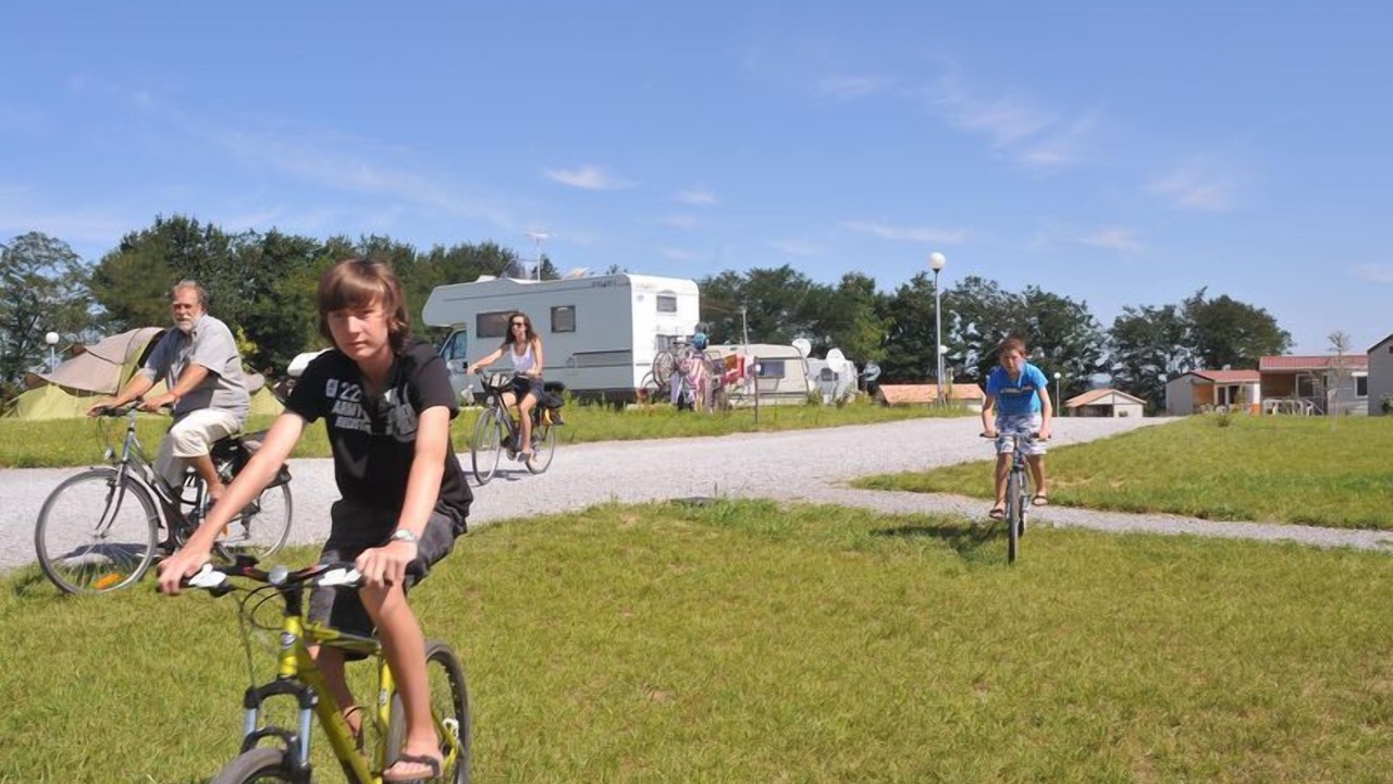 Photo of Outdoor in Orist