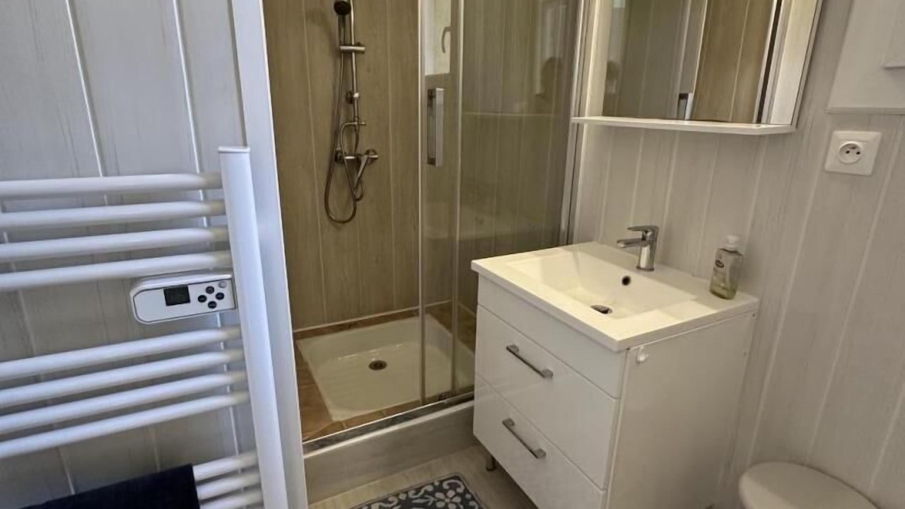 Photo of Bathroom in Saint-Perdon