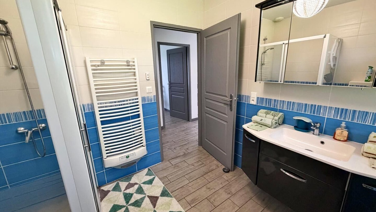 Photo of Bathroom in Bias