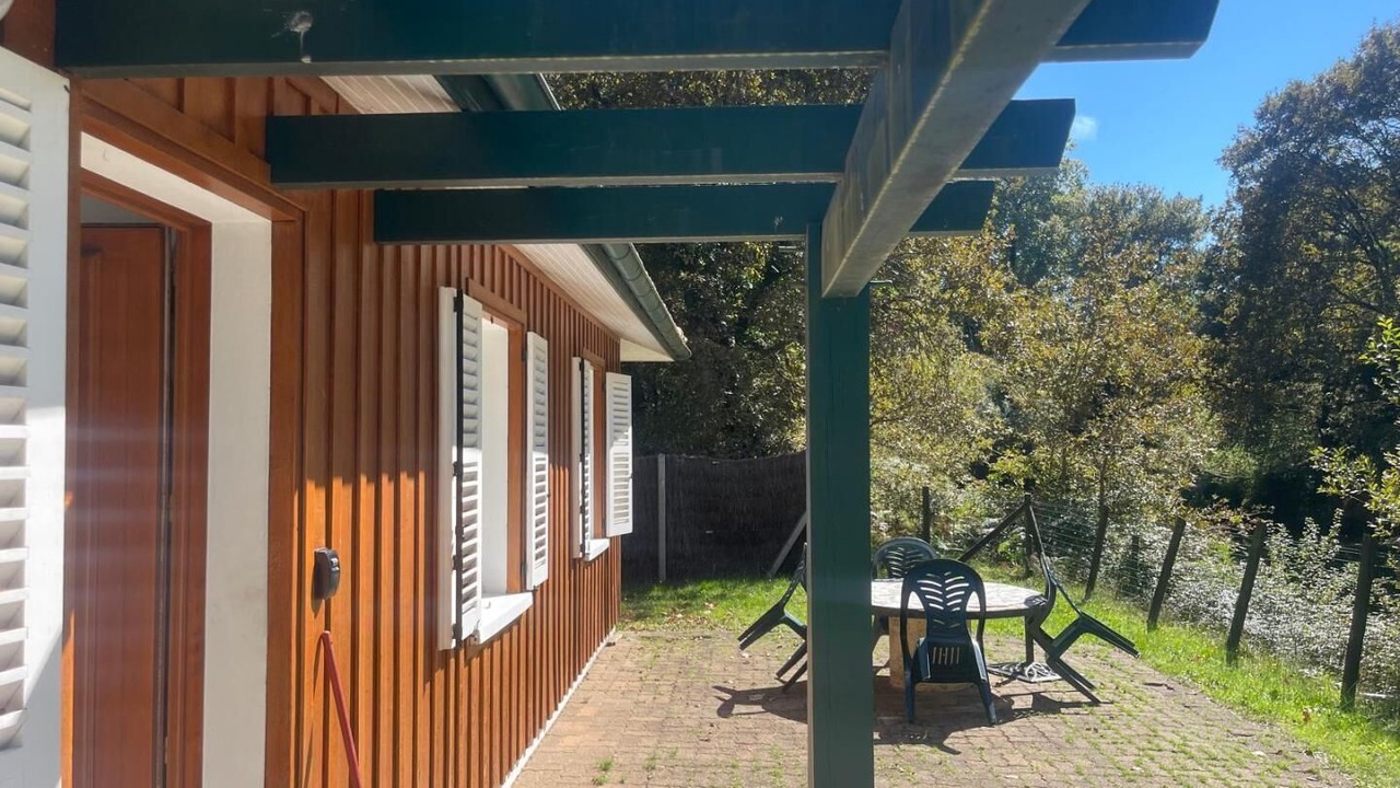 Photo of Outdoor in Lesperon