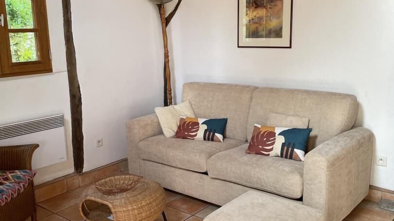 Photo of Livingroom in Herm