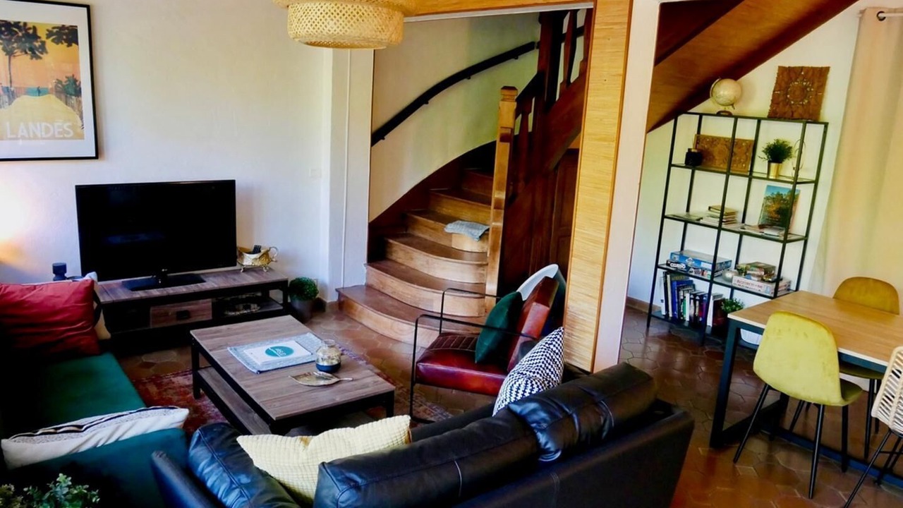 Photo of Livingroom in Gourbera
