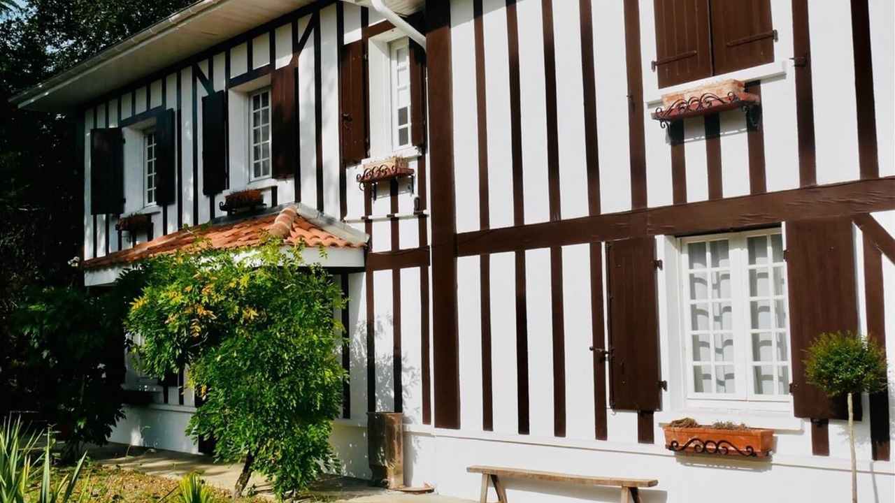 Photo of Outdoor in Gourbera