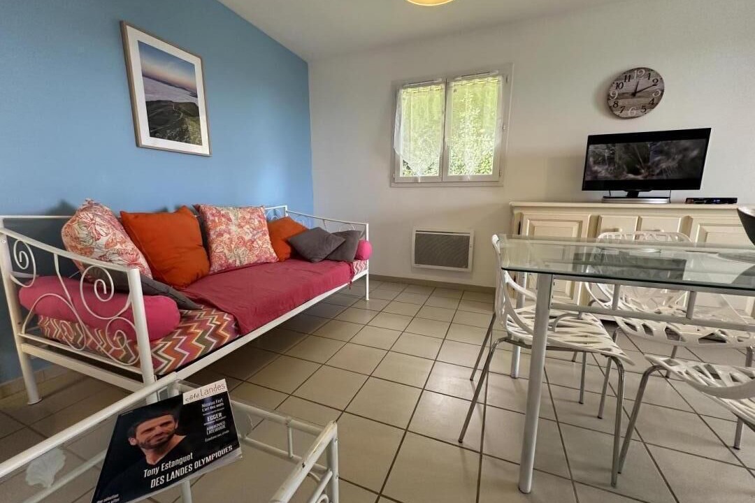 Photo of Livingroom in Mugron