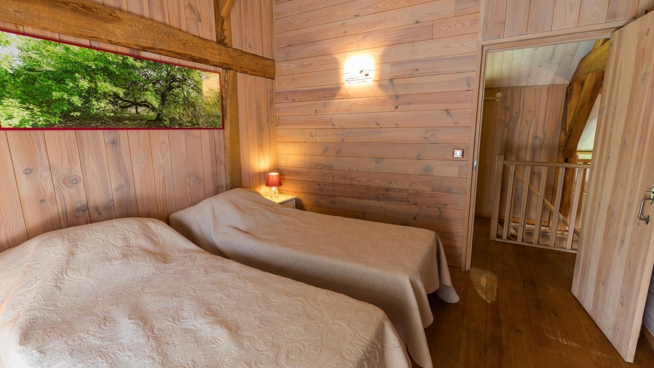 Photo of Bedroom in Vert