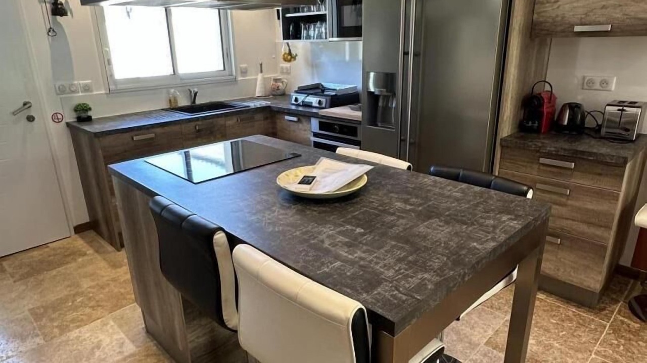 Photo of Kitchen in Sainte-Eulalie-en-Born