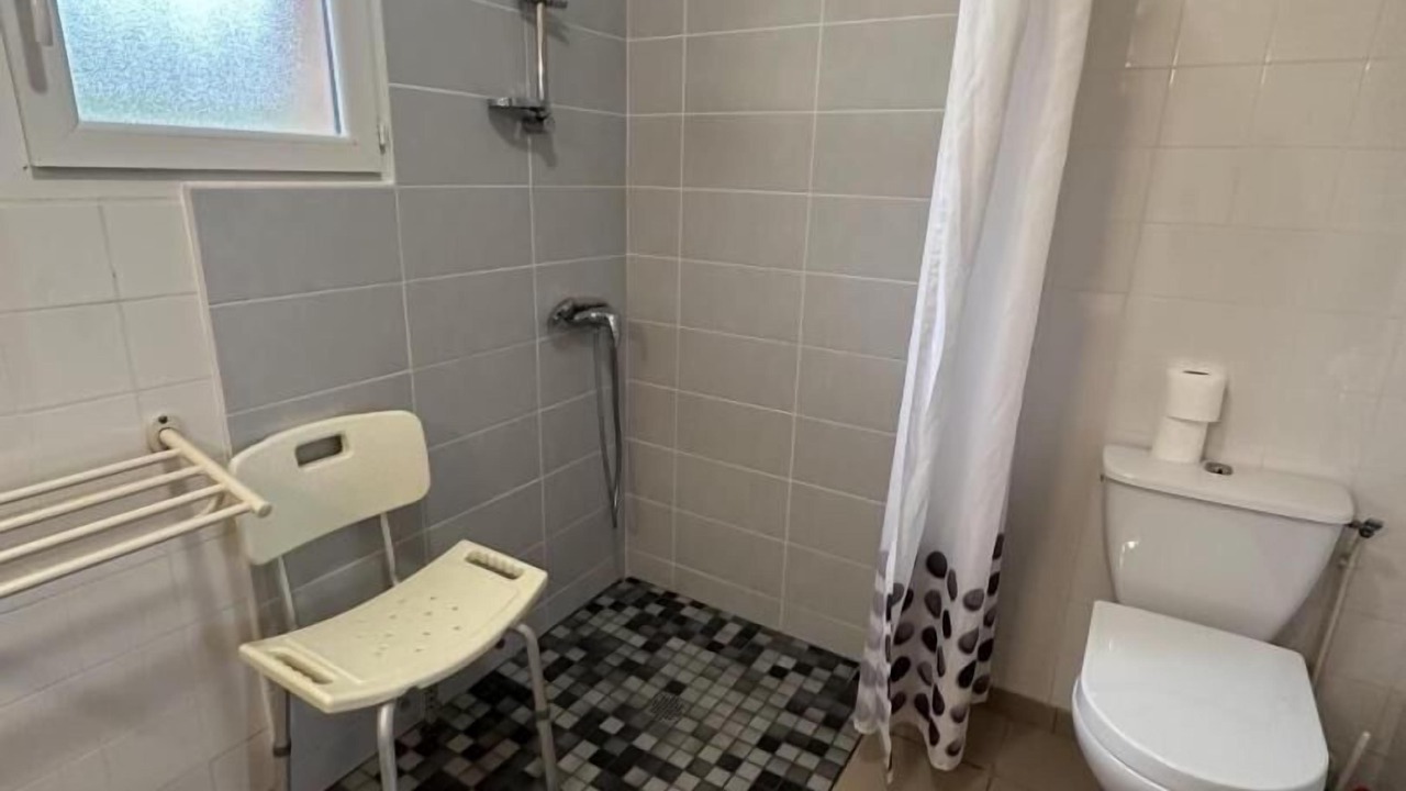 Photo of Bathroom in Mugron