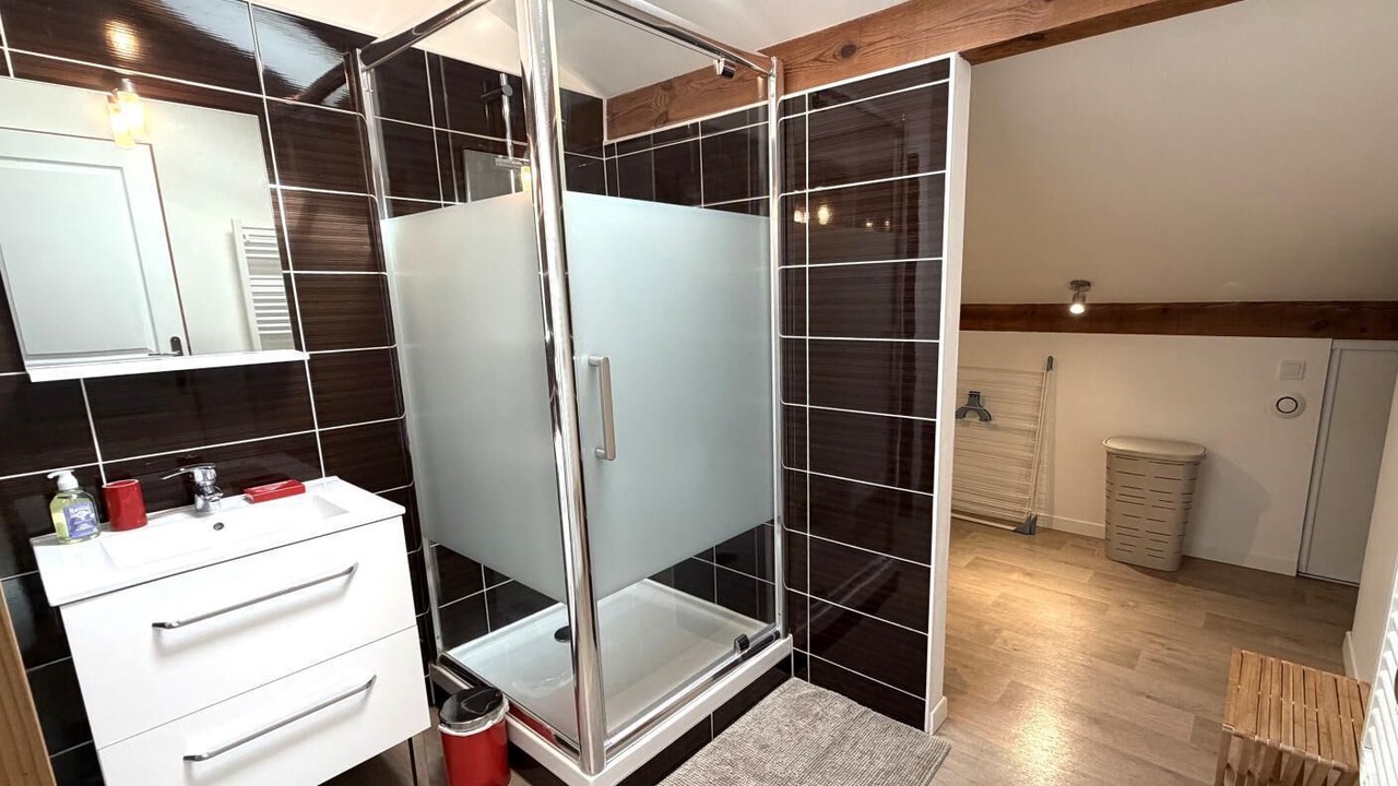 Photo of Bathroom in Saint-Martin-de-Seignanx