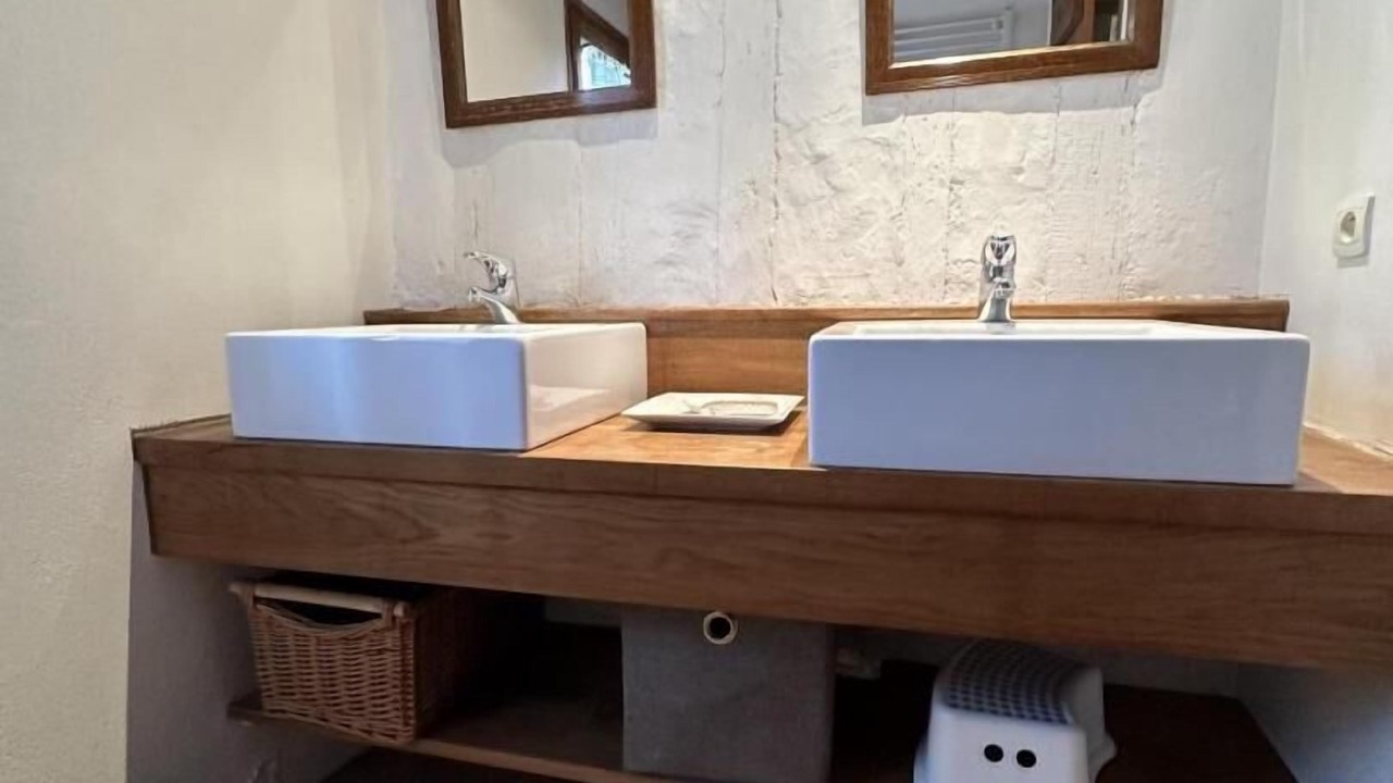 Photo of Bathroom in Luglon