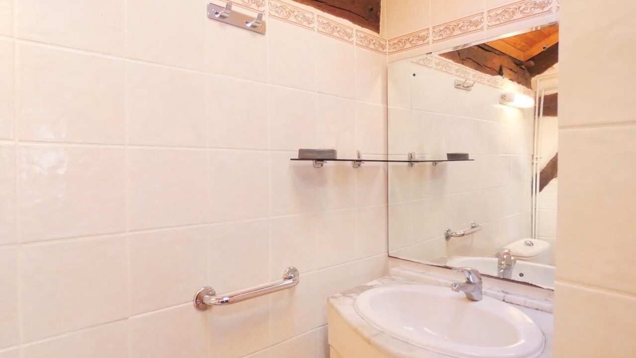 Photo of Bathroom in Herm