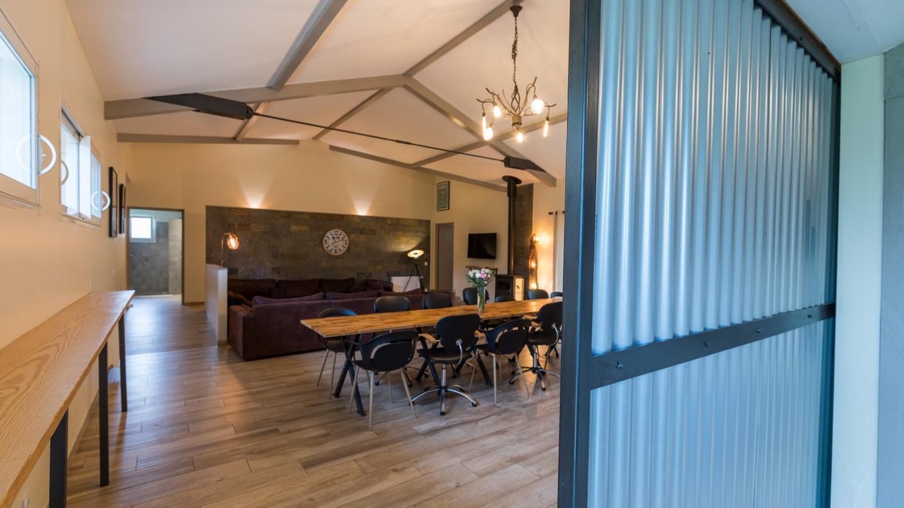 Photo of Others in Leon