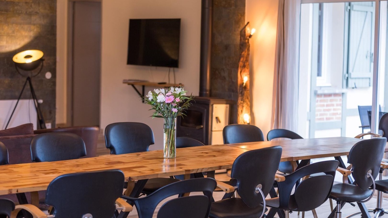 Photo of Others in Leon