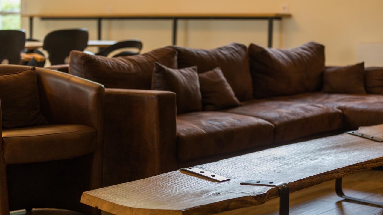 Photo of Others in Leon