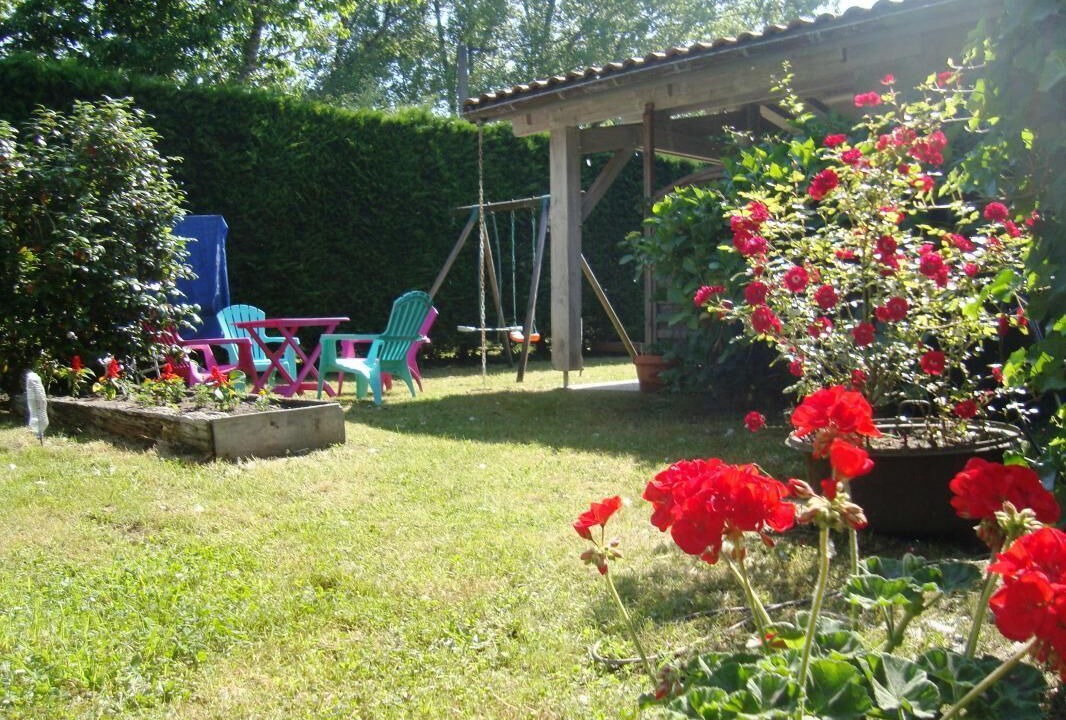 Photo of Outdoor in Escource