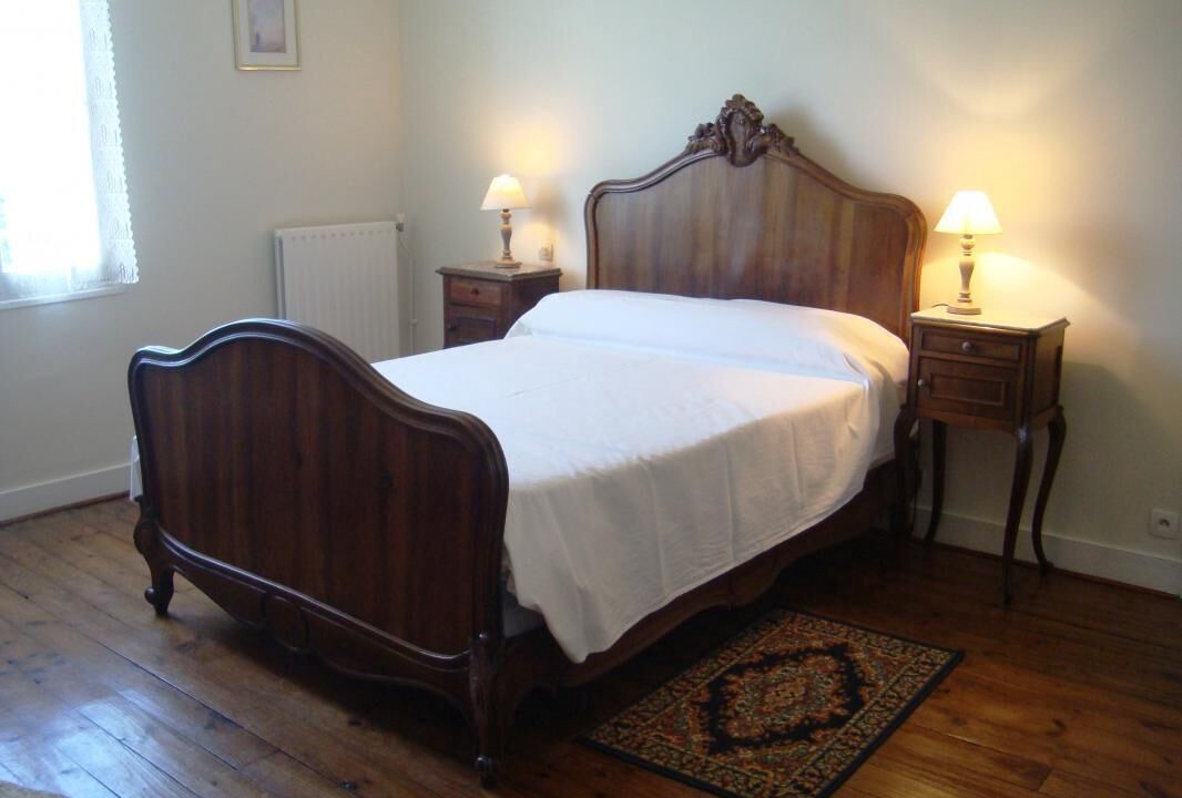Photo of Bedroom in Escource