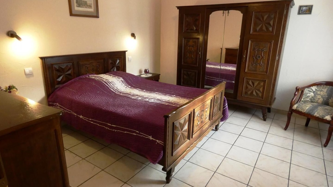 Photo of Bedroom in Oeyreluy