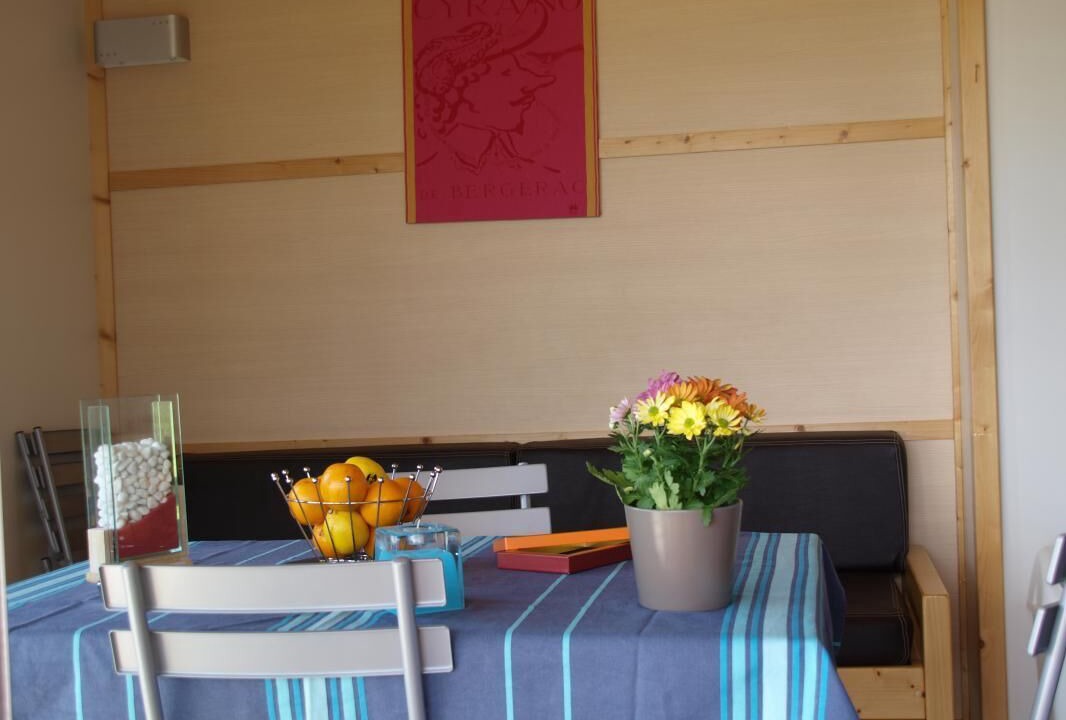 Photo of Others in Orist