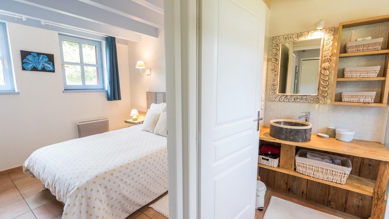 Photo of Bedroom in Belis