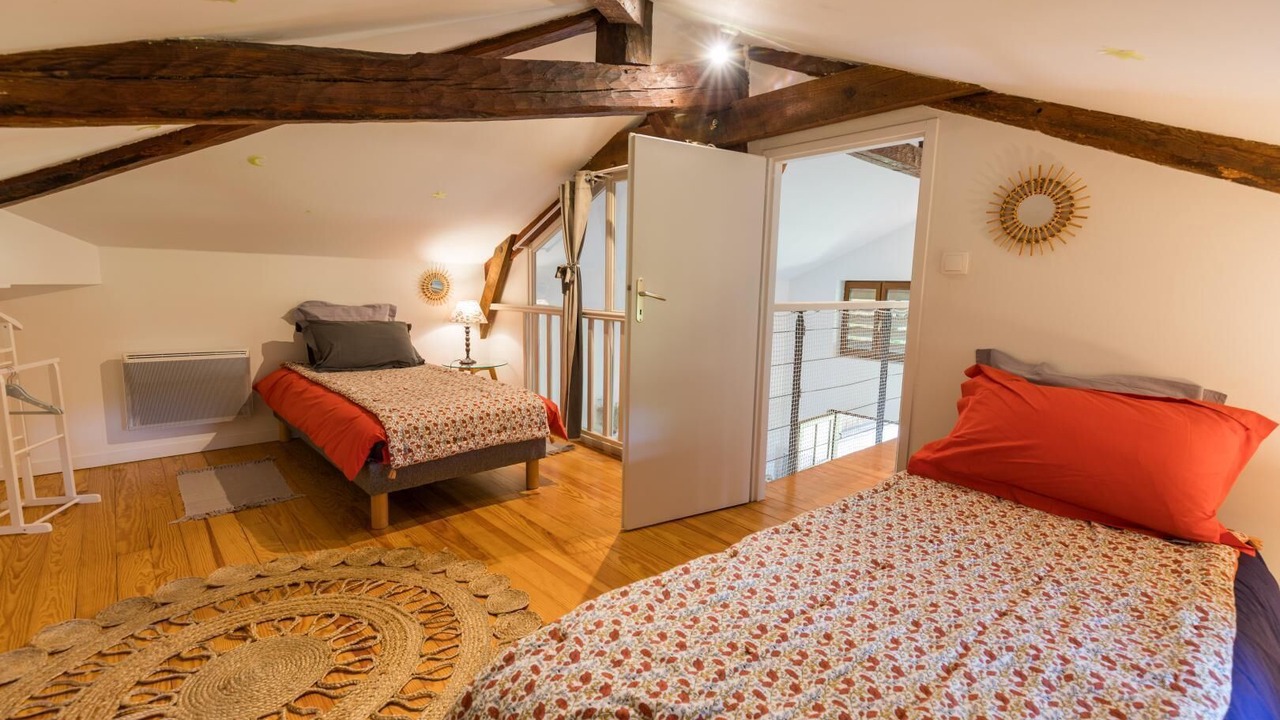 Photo of Bedroom in Belis