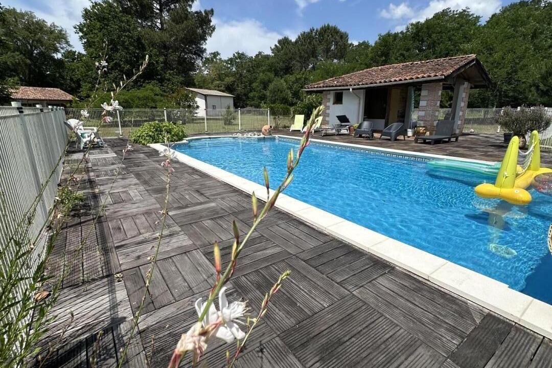 Photo of Outdoor in Mezos
