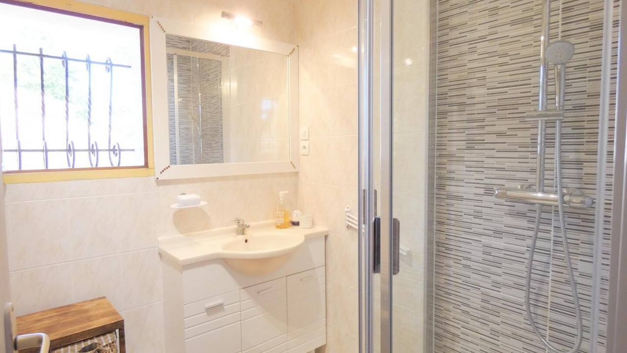 Photo of Bathroom in Mezos