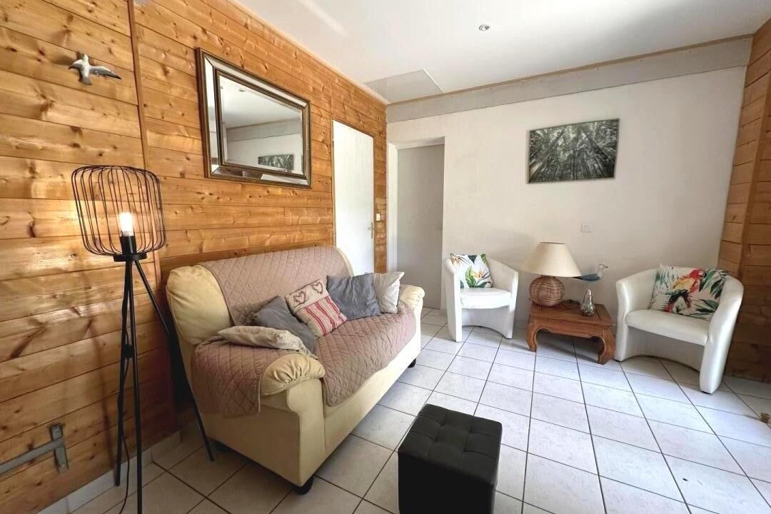 Photo of Livingroom in Mezos