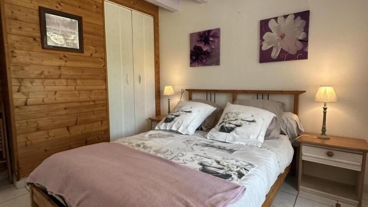 Photo of Bedroom in Mezos