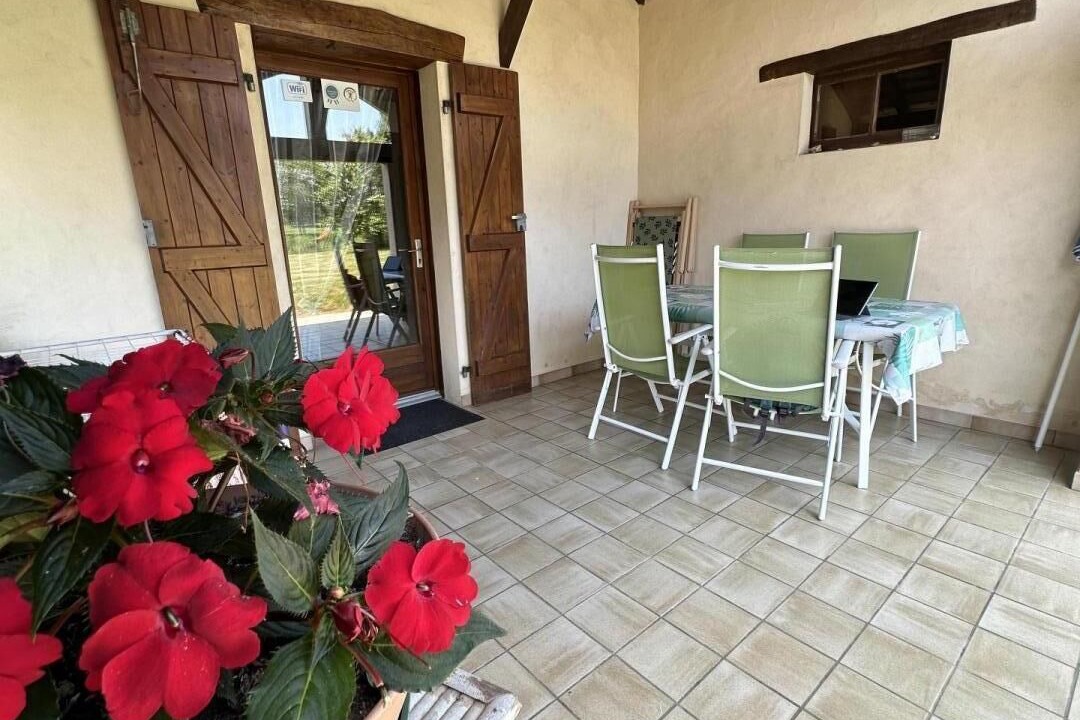 Photo of Outdoor in Saint-Lon-les-Mines