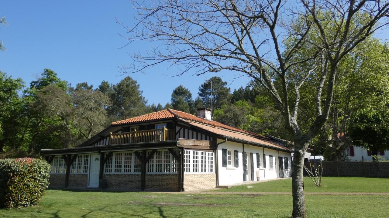 Photo of Outdoor in Lesperon