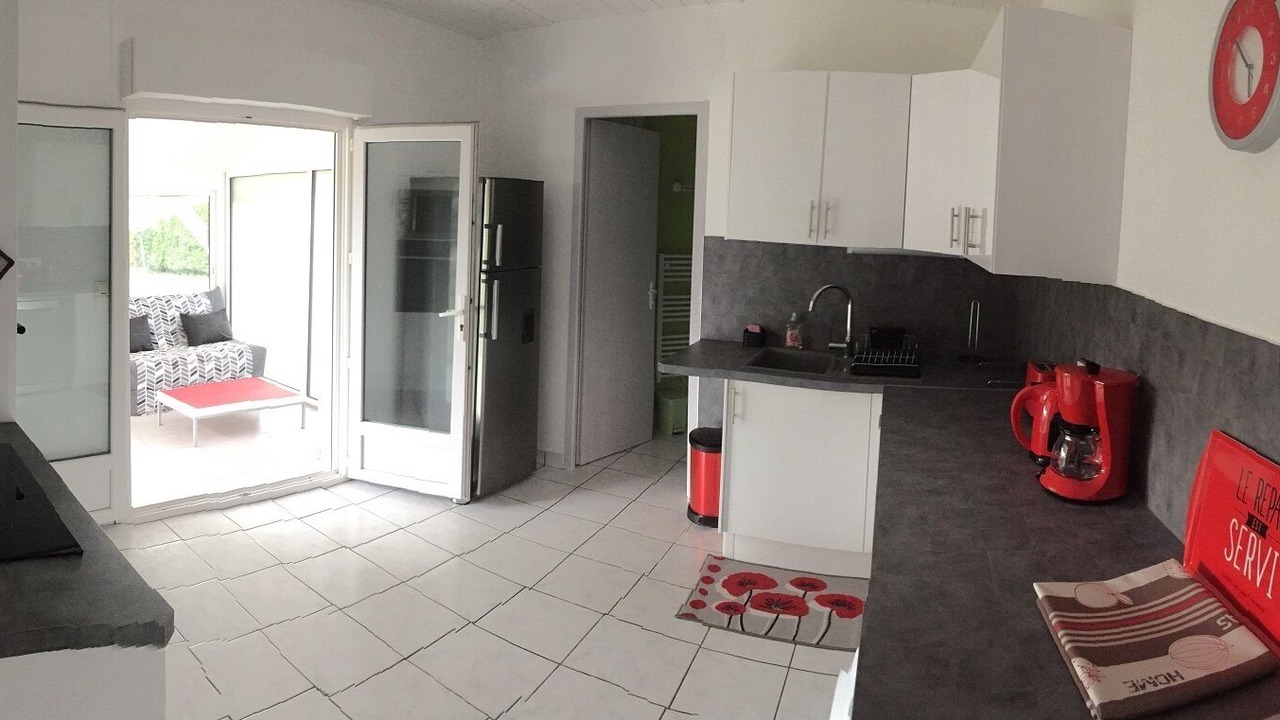 Photo of Kitchen in Sainte-Eulalie-en-Born