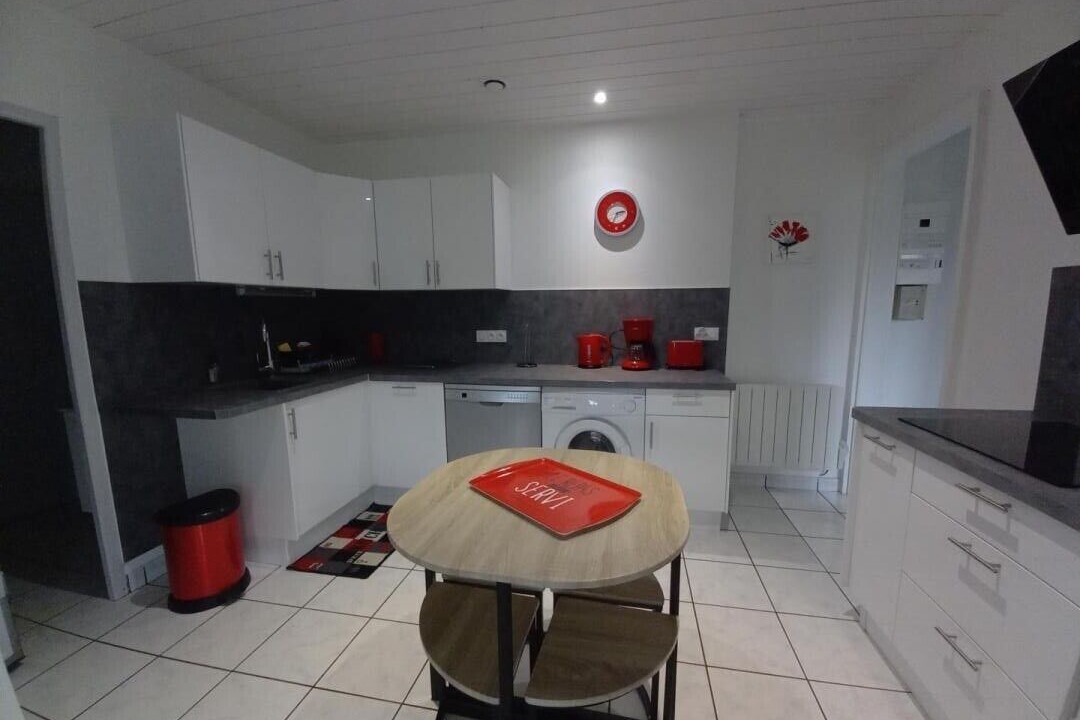 Photo of Kitchen in Sainte-Eulalie-en-Born