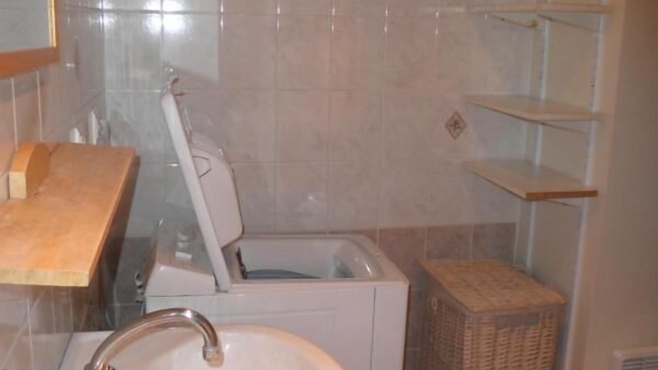 Photo of Bathroom in Benquet