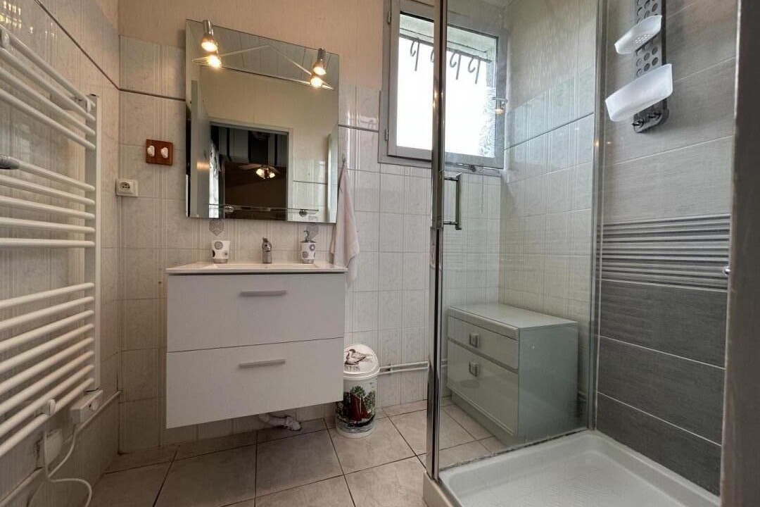 Photo of Bathroom in Sainte-Eulalie-en-Born