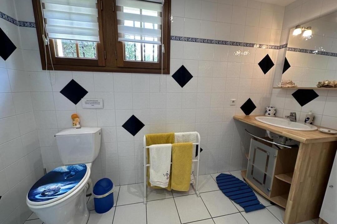 Photo of Bathroom in Arengosse