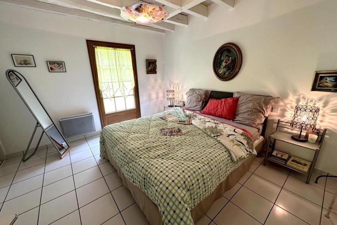 Photo of Bedroom in Arengosse