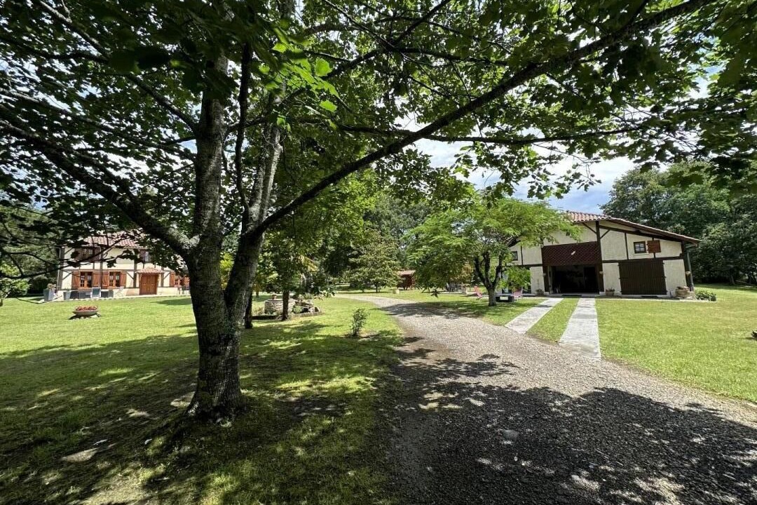 Photo of Outdoor in Arengosse